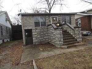 1st image of 2317 Wheaton Ave