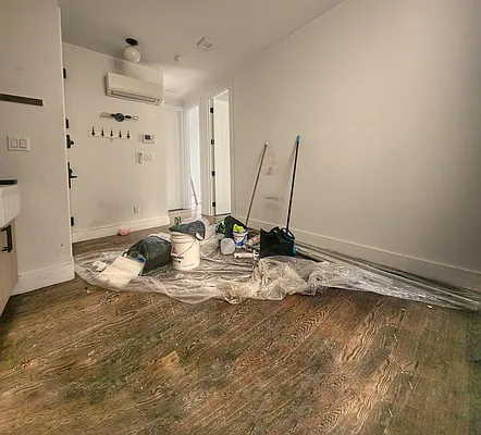 Rented by RELEASE NY | media 8