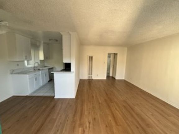 5th image of 2352 Glendale Blvd #1115