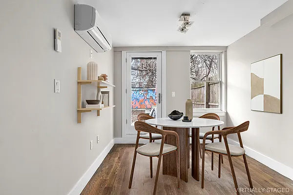 Rented by Compass | media 9