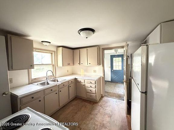 12th image of 2203 Cooper St