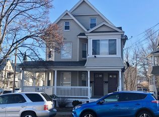 55-57 Oak St, Springfield, MA 01151