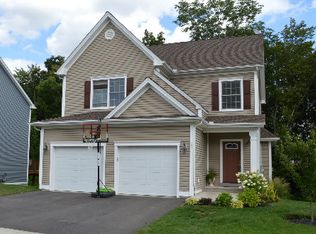 11 Great Plain Dr, Plainville, CT 06062
