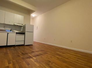 606 8th Ave #3RS, New York, NY 10018