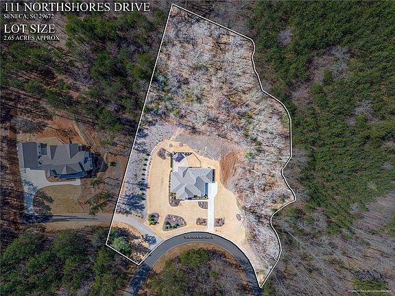4th image of 111 Northshores Dr