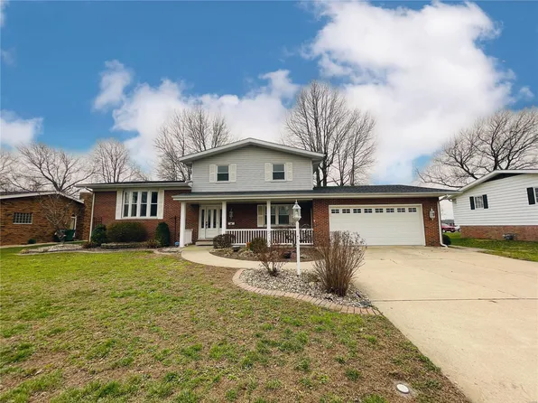 50 N 6th St, Breese, IL 62230