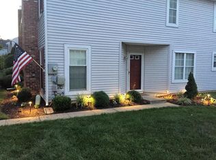 25 Liberty Dr, Langhorne, PA 19047