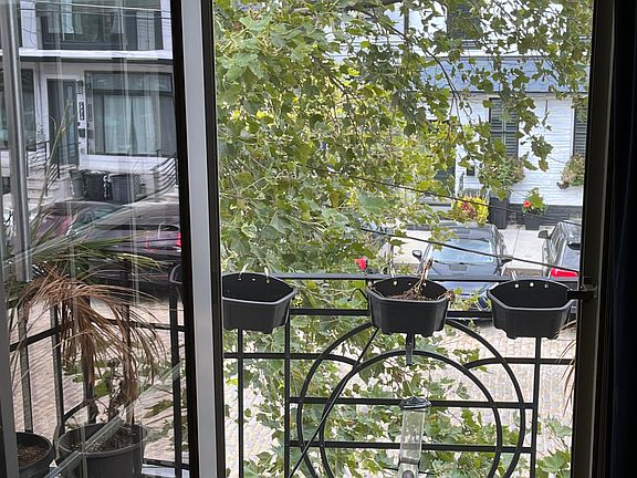 3rd image of 2135 E Susquehanna Ave APT 2C
