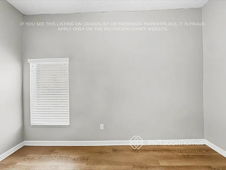 3282 Merrick Ave — Photo 15
