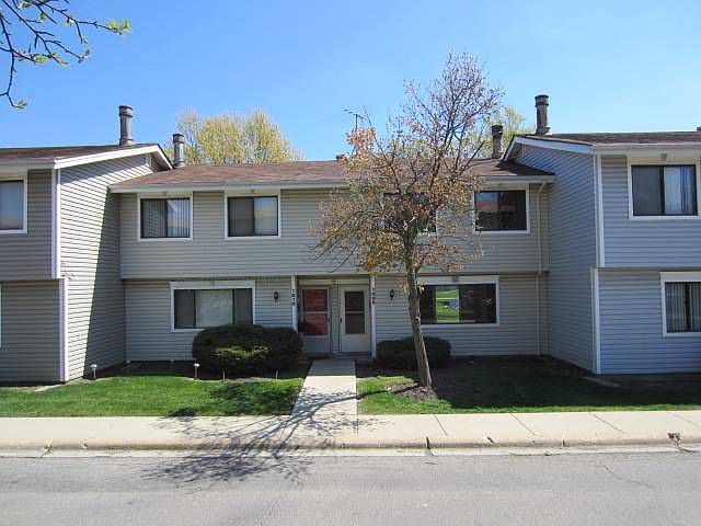 1st image of 1009 Bayside Dr #T