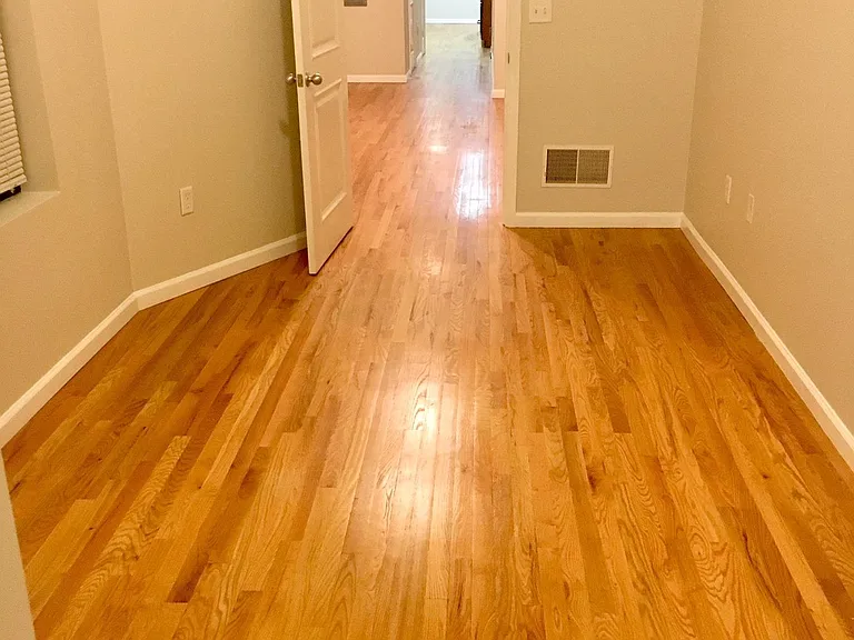 572 Jersey Ave #1R — Photo 14