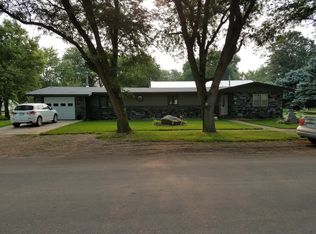 518 N 2nd St, Pierce, NE 68767