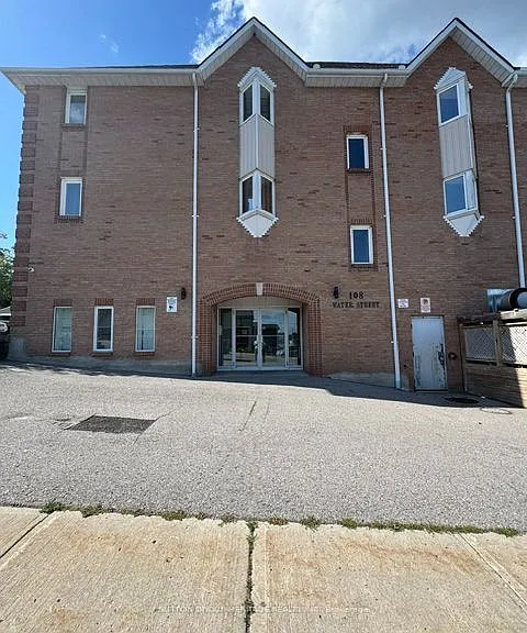 108 Water St #302 — Photo 3