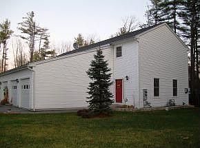 2nd image of 51 Bog Rd
