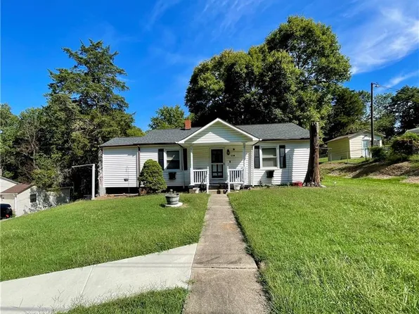 116 Vance Ct, Winston Salem, NC 27105