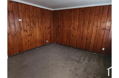 68 Harvey Pl Photo 1