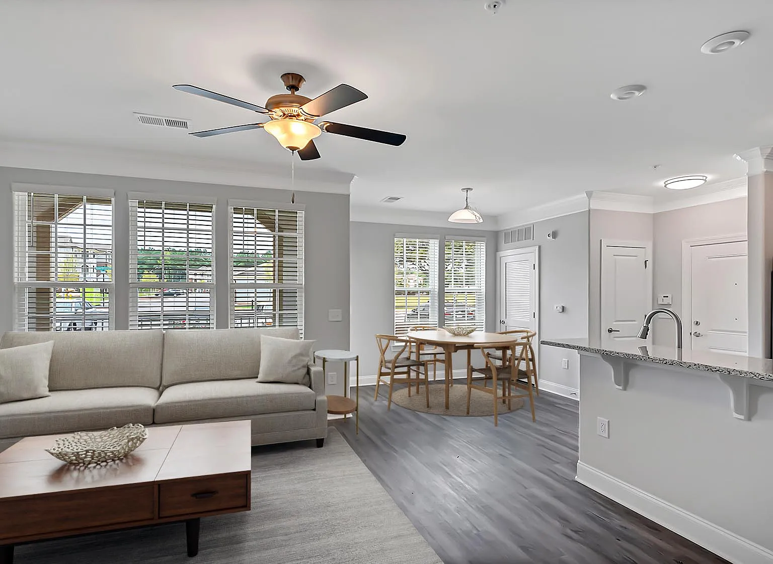 Olde Towne Residences — Photo 1
