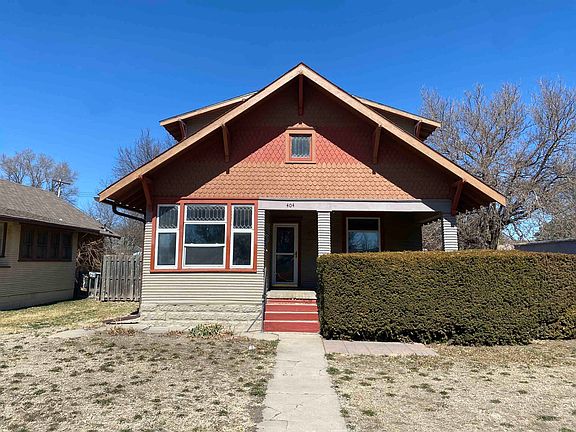2nd image of 404 E 5th Street