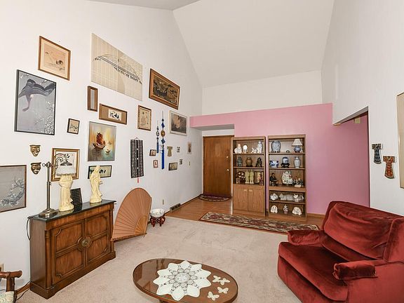 5th image of 9632 West Bradley ROAD