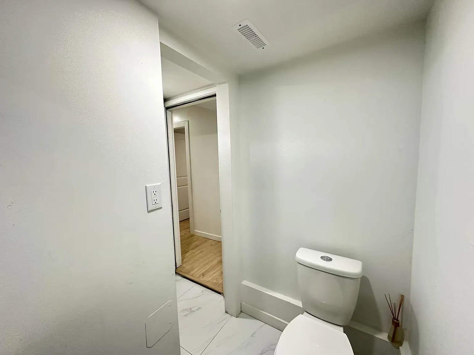 2 bed, $2,034 — Photo 4