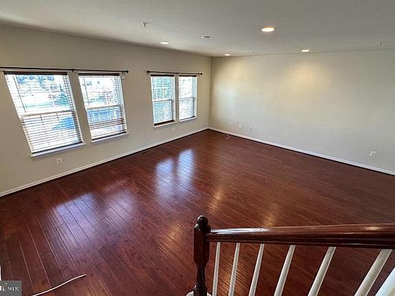 5th image of 7014 Foxton Way