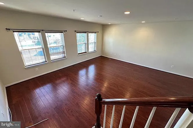 7014 Foxton Way — Photo 5
