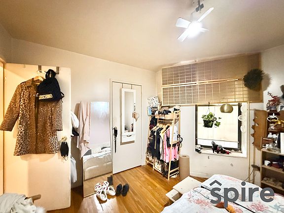 5th image of 398 Tompkins Ave APT 2A