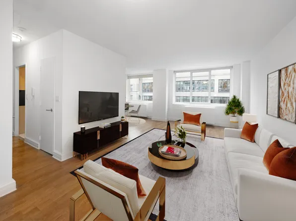 424 West End Avenue 1407 image 1 of 15