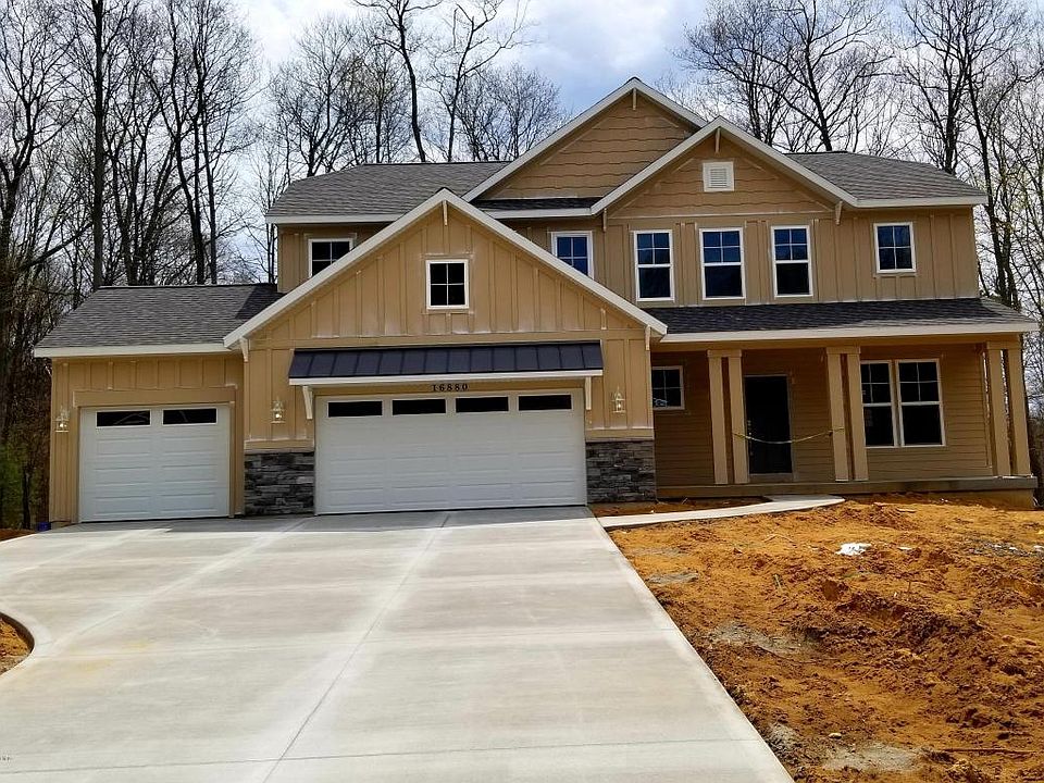 1st image of 16880 Mapleridge Dr