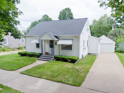 1119 N 8th Ave, Wausau, WI, 54401