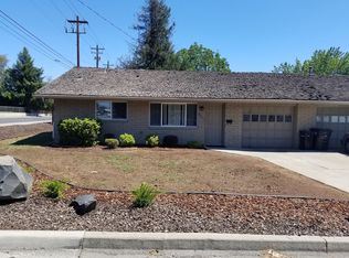 601 S 45th Ave, Yakima, WA 98908