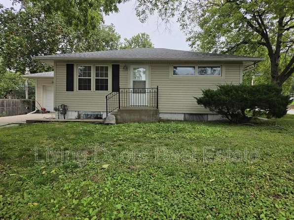 2646 S 38th St, Lincoln, NE 68506