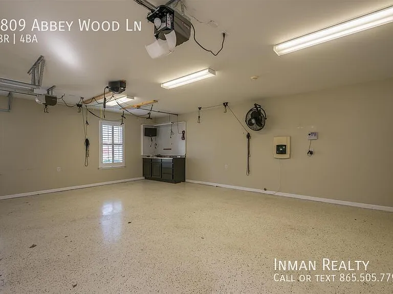 1809 Abbey Wood Ln — Photo 30