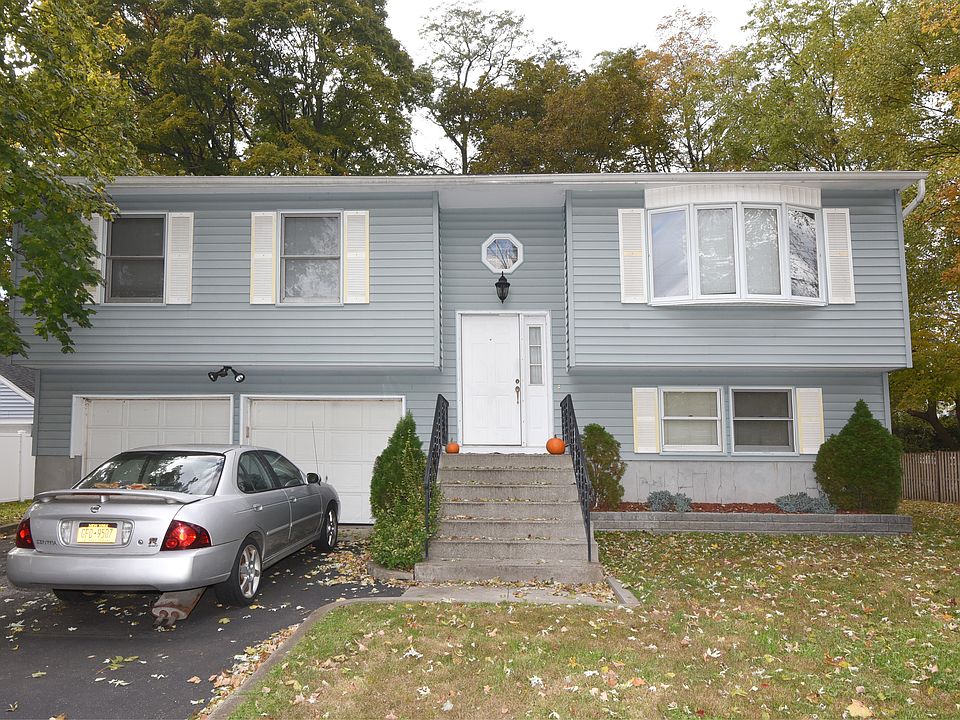 1st image of 2 Dimond Ave