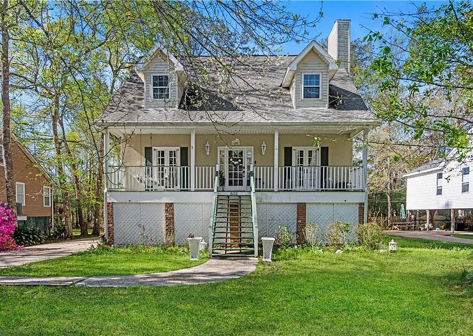 1st image of 608 Holm Oak Ln