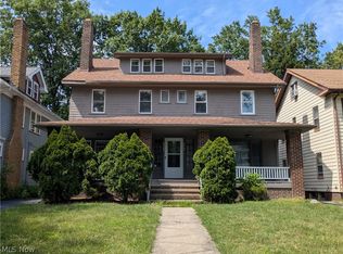 2965 E Derbyshire Rd, Cleveland Heights, OH 44118