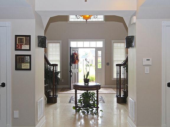 5th image of 39 Balmoral Dr