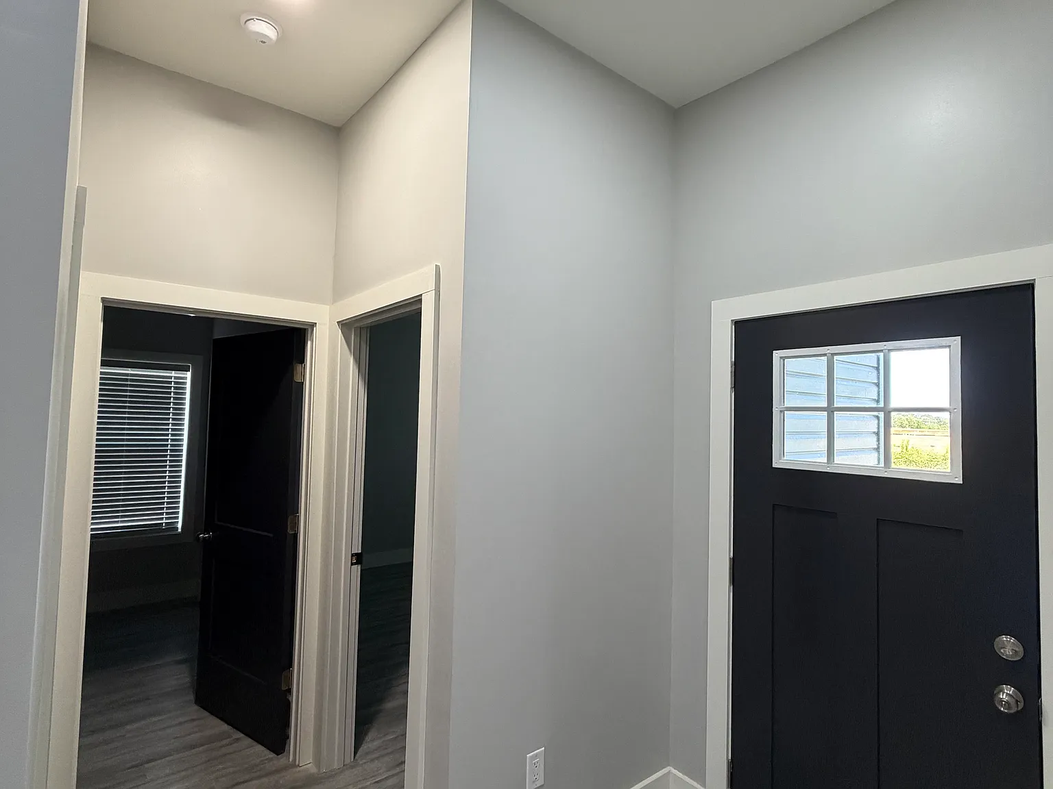 3 bed, 1768 sqft, $1,700 — Photo 3