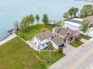 198 Robson Rd, Leamington, ON N8H5R1