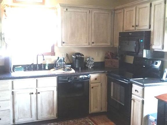 5th image of 4917 Shannon Way