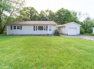 27 Glenn St, Three Rivers, MA 01080