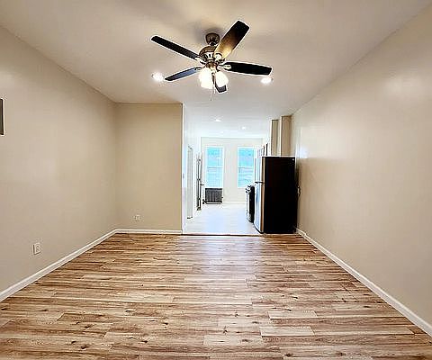 5th image of 30-44 44th St #3B