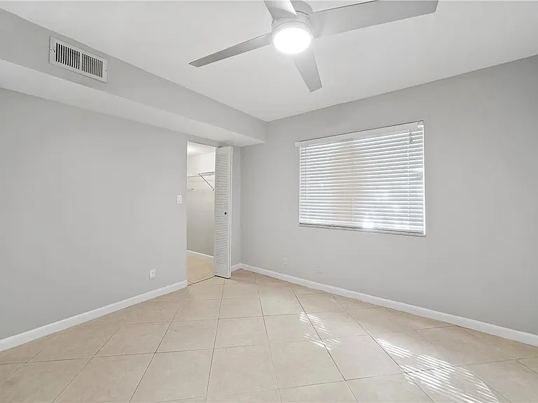 503 Gardens Dr #202 — Photo 25