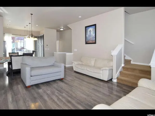 876 W Soville Ct, Midvale, UT 84047