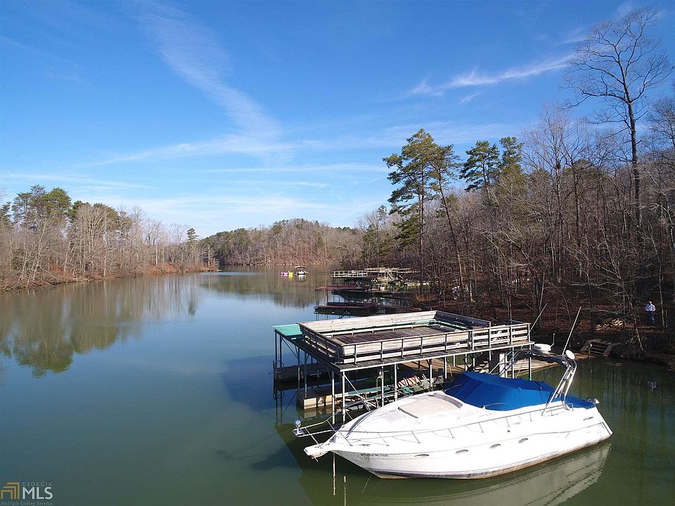 1st image of 3579 Lakeview Dr