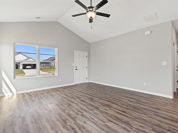 5th image of 119 Hidden Treasure Dr