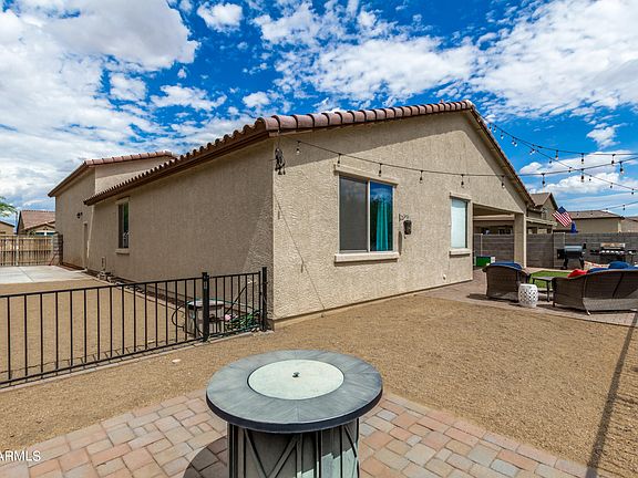 4th image of 18443 W FOOTHILL Drive