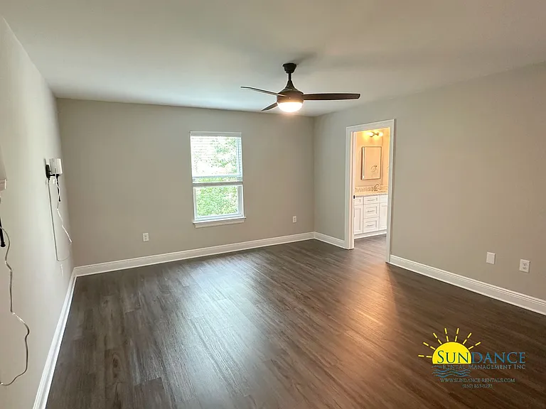 2299 Hadleigh Hills Ct — Photo 12