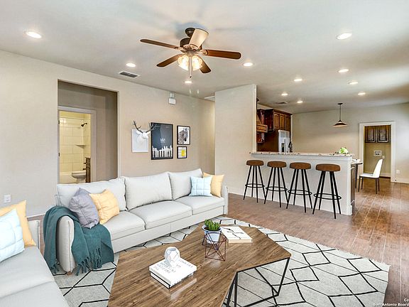 4th image of 121 FAIRMONT