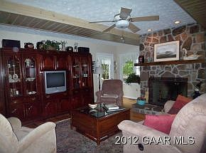 2nd image of 370 Dove Ln